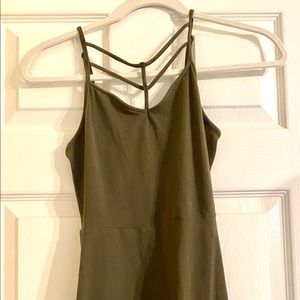 Sleeveless, olive, Express dress, small.
